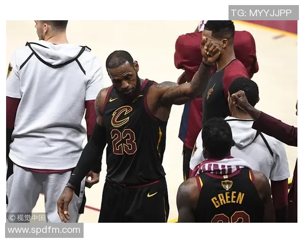 2016年6月20日骑士与勇士的巅峰对决回顾与精彩瞬间分析