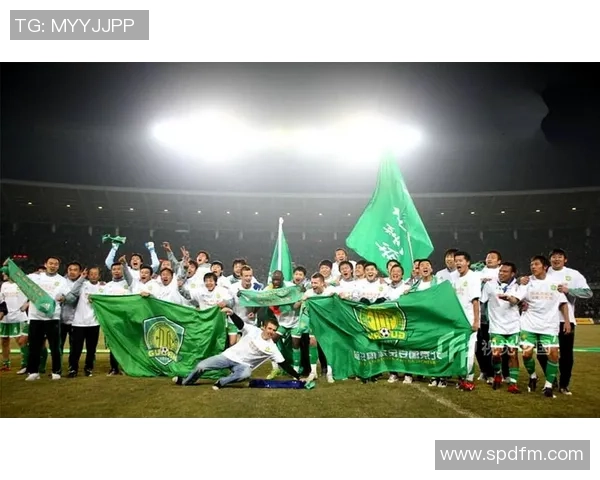 2017年恒大与国安上半场精彩对决回顾与分析