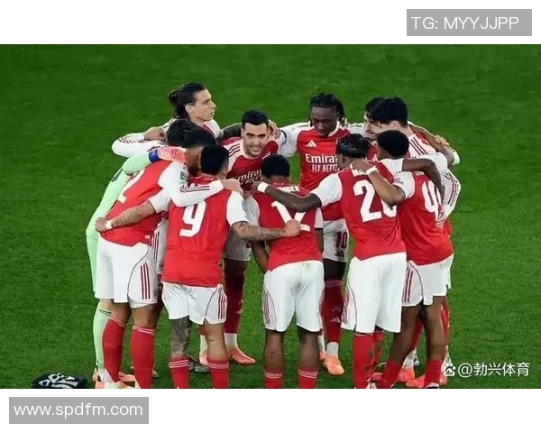 欧联杯决赛精彩回顾阿森纳与曼城的巅峰对决全程录播